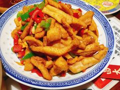 南昌猪油渣-南昌大饭店·地标美食名片(万寿宫店)