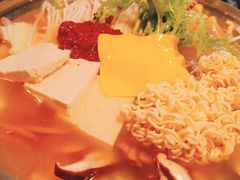 部队锅加芝士-富乐满韩国正宗炸鸡韩国料理(虹泉路店)