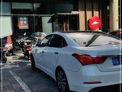 -必胜客(新中纬店)