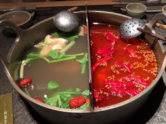 -三出山火锅(南京万象天地店)