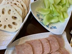 -亿诣蝎府炸酱面羊蝎子火锅(酷车小镇店)