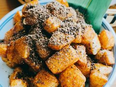 -包整·丝娃娃(一览甲秀楼风景店)