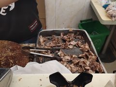 -洪峰浩老北京烧饼夹肉(角门路店)