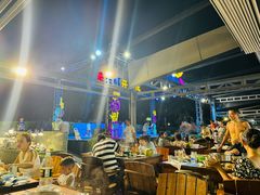-渔家火锅·海鲜自助餐·演艺(亚龙湾天域酒店)