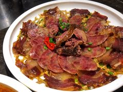 -亚哈饭店(梅园新村小区店)