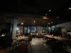 -Carbon莫卡哆·意大利复古集市餐厅(杭州大厦店)