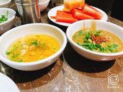 -佬土鹅肠火锅(解放路店)