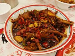 -堂瓦里·33年传统赣菜(第一街区店)