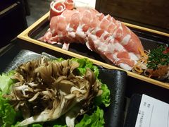 -湊湊火锅·茶憩(新中关购物中心店)