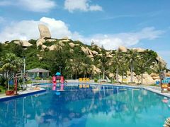 -那琴半岛地质海洋公园