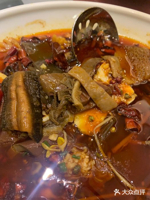 北京云瑧金陵莲花酒店·莲·川小馆海鲜毛血旺图片