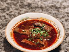 麻辣鸭血-南京大牌档(香港广场店)
