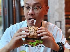-FAT COW(虹梅路店)