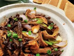 -小渔船渔家传统菜(鲅鱼圈店)