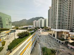 -东荟城名店仓