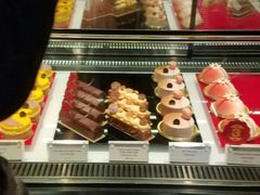 -Salon de The de Joel Robuchon(外滩18号店)