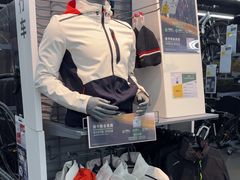 -迪卡侬(越秀公园店)