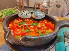 -黔二妞地摊火锅(龙华清湖店)