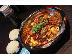 -愉肴麻辣香锅(中山路店)