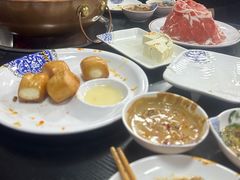 -楼外楼大刀肉传统火锅(西安大路店)