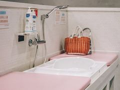 -龙格亲子游泳·水育早教运动中心(龙湾天街店)