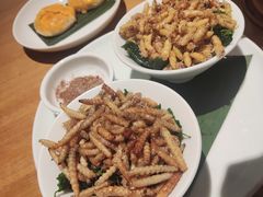 蜂蛹竹虫双拼-一坐一忘云南菜(北京skp店)