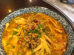 -粉家柳州螺蛳粉(杨宅路店)