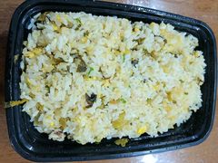 -佬土鹅肠火锅(中建大观店)