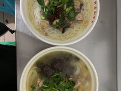 -文山荷鲜居(翠湖店)