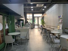 -ADO KAFE(大学城店)