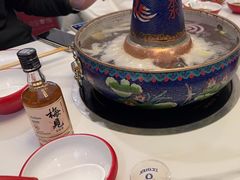 -毛辣果·贵州红酸汤牛肉火锅(西单店)