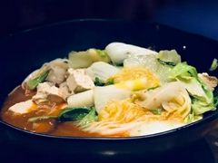 -万记麻辣烫国展总店