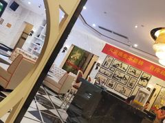 -皇马纯KTV·量贩·聚会(民治店)
