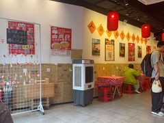 -荆九爷爆炒桥头三嫩(云南北路店)