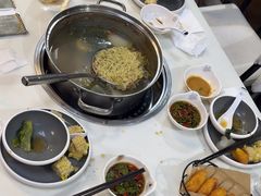 -三头牛·潮汕牛肉生蚝火锅 (夏湾店)