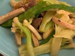 阳江小盆菜-先记烧鹅王·本地粤菜(福永店)
