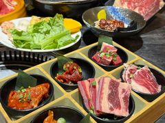 -匠牛亭·锅物烧肉放题自助(昆百大·泰业城店)