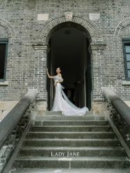 -Lady  Jane高端婚纱礼服馆
