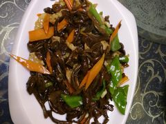 -一口猪海鲜浑锅·东北家常菜