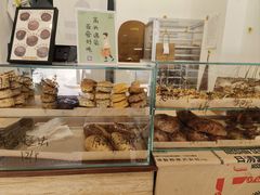 -雀食面包店(钟楼店)