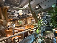 -城墙拐拐火锅(三峡广场黑金冠店)