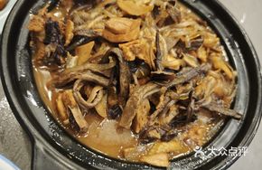 Stewed Chicken with Mushrooms