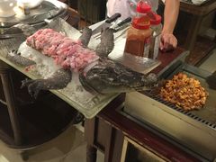 -荣誉国际酒店-云顶旋转餐厅