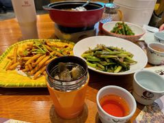 -黄泥岗·地道湖北菜(奥特莱斯店)