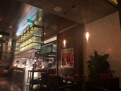 -恰餐厅及酒吧 CHAR Bar & Grill (北京丽都皇冠假日店)
