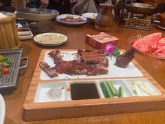 -老滇山寨•云南特色菜•地方菜•民族风情歌舞表演(金碧店)