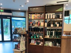 -星巴克(无锡百联奥特莱斯店)