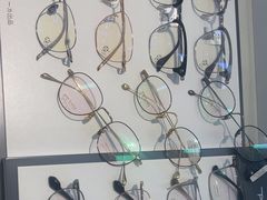 -浮光眼镜·蔡司视觉合作·数字验配中心(陆家嘴店)