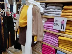 -优衣库(上海虹口龙之梦店)