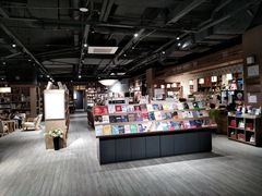 -漓江书院(三祺广场店)